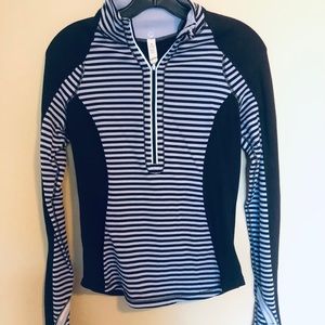 Lululemon half zip pullover